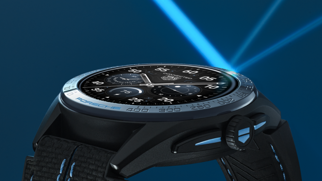 Connected Watch von TAG Heuer und Porsche